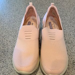 Skechers Air-Cooled Memory Foam shoes